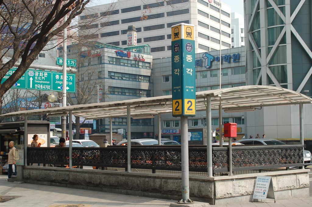 Hostel Coco Seoul Exteriör bild