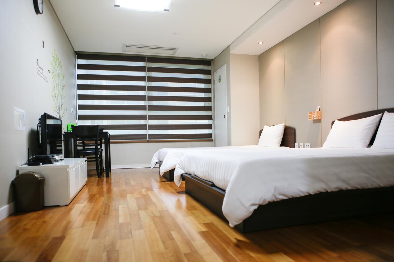 Hostel Coco Seoul Exteriör bild