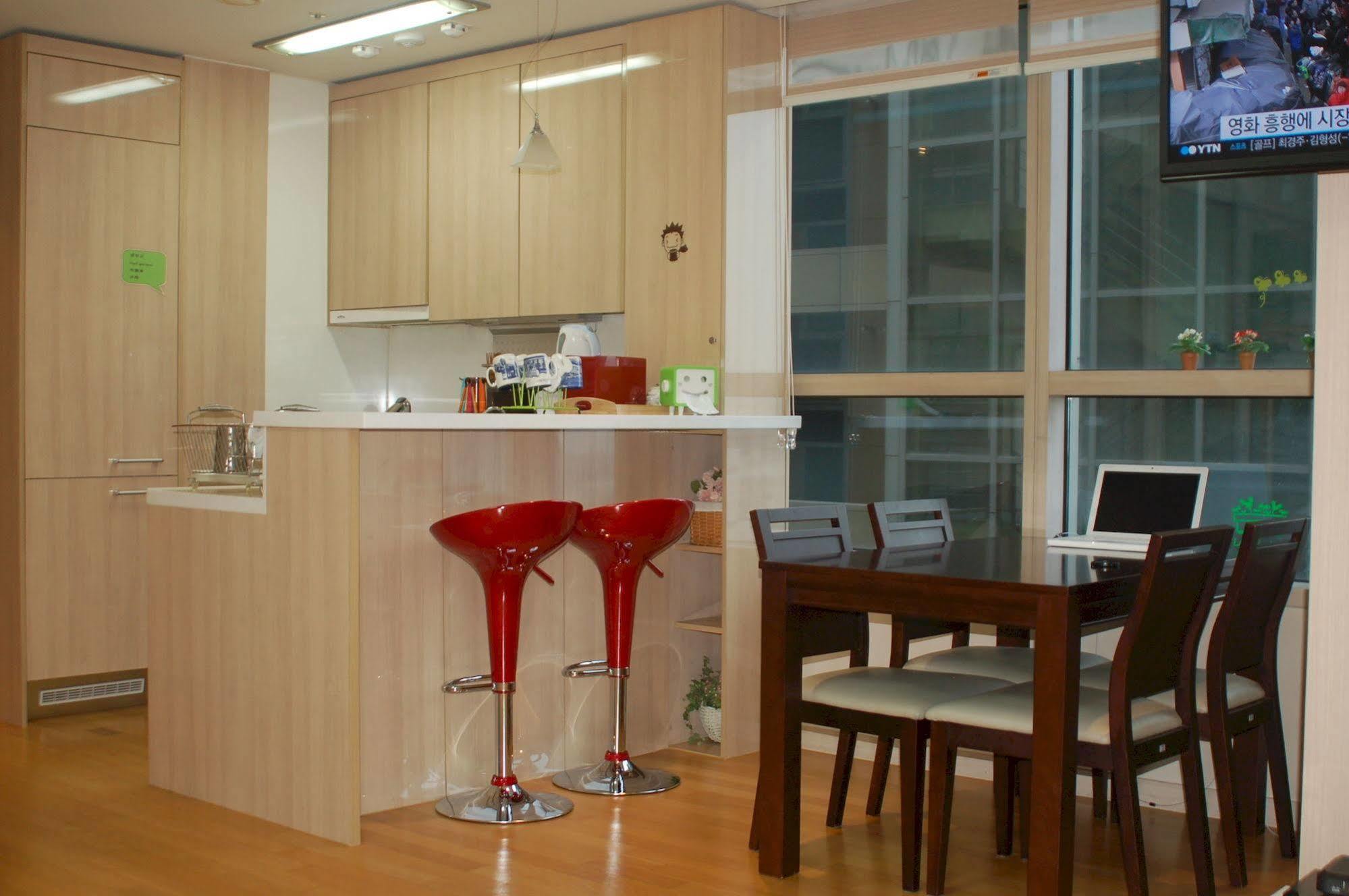 Hostel Coco Seoul Exteriör bild